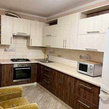 Княгині Ольги вул., 100