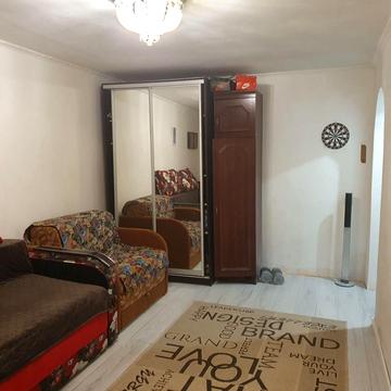 Михайла Стельмаха вул., 12