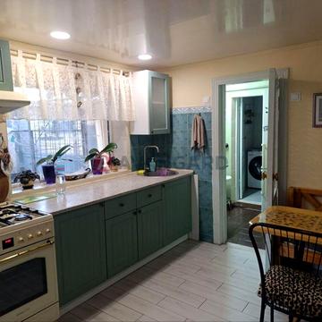 Продам частину будинку в центрі Бородинського (поряд із Сільпо)