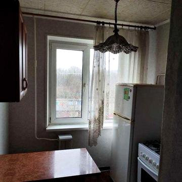 Срочно 1-кімнатна квартира вул.Миколи Ткачова (Мухіної)