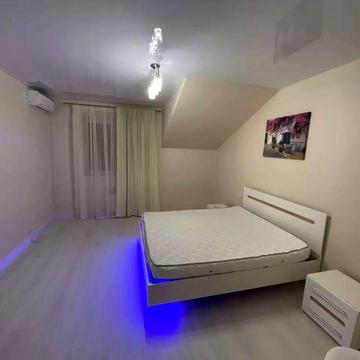 Оренда таунхауса 110м2 від власника м. Осокорках-1 км.