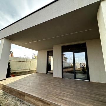 Грушевського, 19