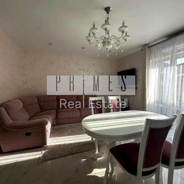 Квітнева вул.