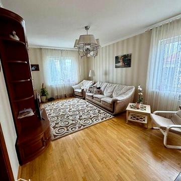 Продаж 3к Дім Шопена вулиця