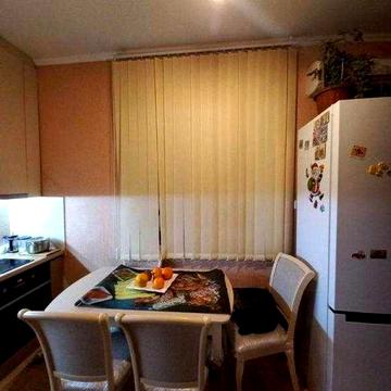 ПРОДАМ 1-кімнатну квартиру біля ПРИВОЗУ та ЦЕНТРУ! вул. Лазарєва