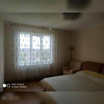 Довженка вул., 7/1