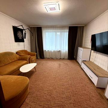 Продам трехкомнатную квартиру на Ингульце