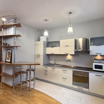 Дарвіна вул., 8