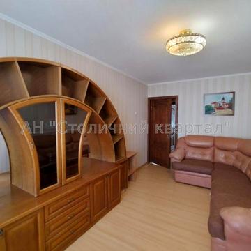 Вокзальна, Василя Липківського, 26, 3-х кім квартира