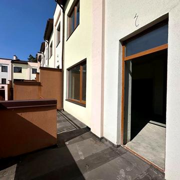 Пляжна вул.