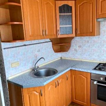 Автозаводська вул., 17