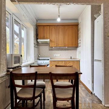 Данила Щербаківського вул. (Щербакова), 49-Б