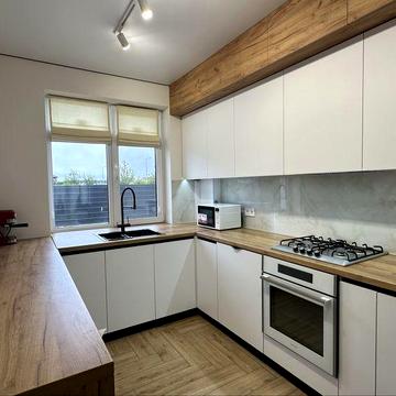 Продаж таунхауса в с. Боратин.