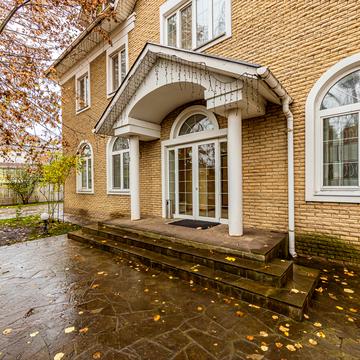 Борщагівська вул.