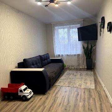 Продам 3-х кімнатну квартиру смт Меліоративне