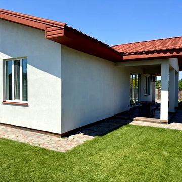 Довгострокова аренда затишного будинку - с.Братське