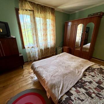 Сдається будинок у смт. Міжгірʼя