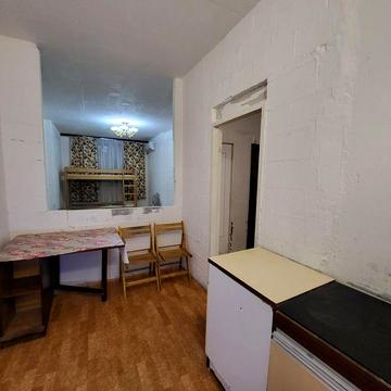 Оренда 2-к,  Дарницька площа.