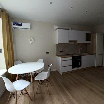 Оренда євро 1к з сучасним ремонтом в ЖК Молодість!