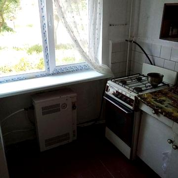 Центр Сквири, вул.М.Рильського, 2-кімнатна з косметичним ремонтом