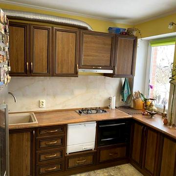 Продаж будинку у с.Підгороднє.