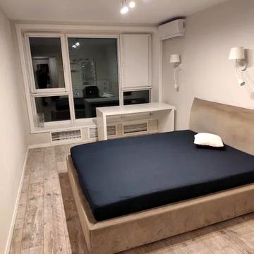 Романа Ратушного вул. (Волгоградська), 17