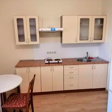 БЕЗ ЗАЛОГА! ул.Сумская студия парковка м Васильковская 15мин пешком!