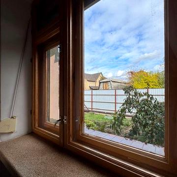 Будинок поблизу столиці, Горенка