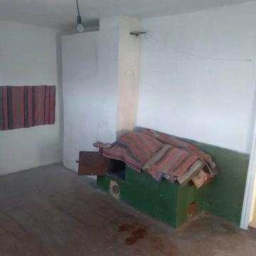 Приватний будинок недалеко від міста