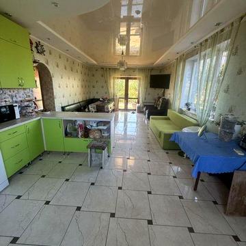 Продам дом по улице Плавневой с мебелью и техникой