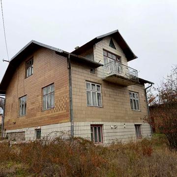 Продаж цегляного Будинку в передмісті Моршина