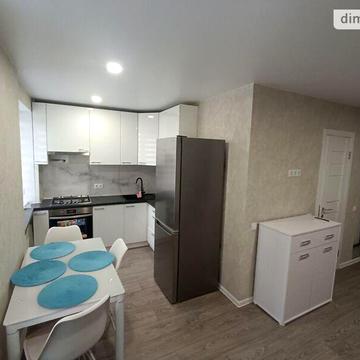 Довгострокова оренда 2к Квартира Корольова вулиця