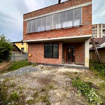 Пшенична вул., 8