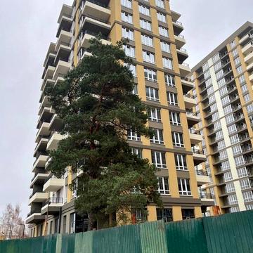 Василя Симоненка вул., 9