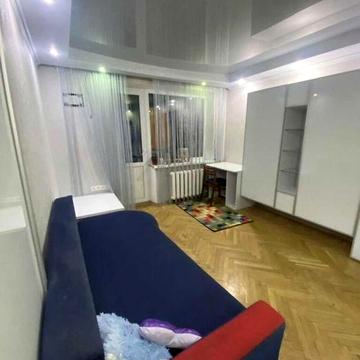 Продам 2к квартиру, пров. Надії Світличної 2, Парк Партизанської Слави