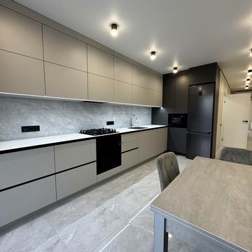 Зелена вул., 247