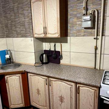 Здається 1 кімнатна квартира! Левада