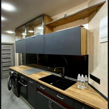 Набережна Перемоги вул., 62