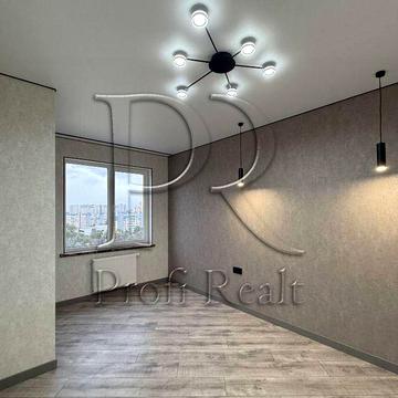 Продаж 1 к. кв/Металургів/Київська/Петлюри