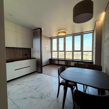 Івана Франка вул., 40