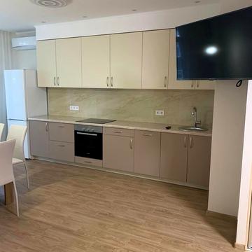 Європейського Союзу просп. (Правди), 41-Г