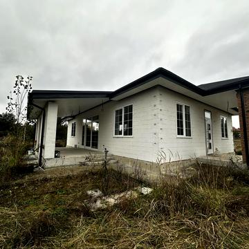 Лесі Українки вул., 10