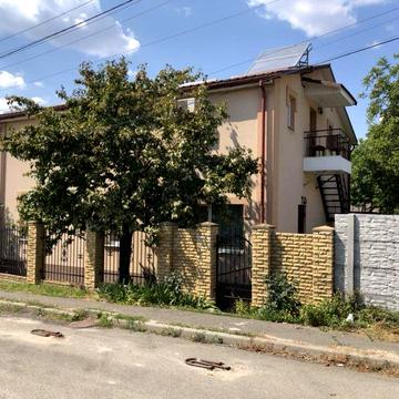 Оренда 120 м2, Світло є завжди!!! Окремий поверх приватного будинку