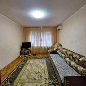 Слави бульв., 36