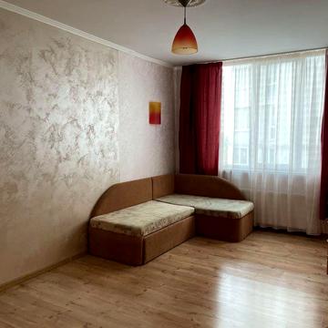 Здам 1- кімнатну квартиру м. Бориспільська