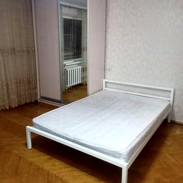 Ігоря Качуровського пров. (Миколи Руднєва), 1