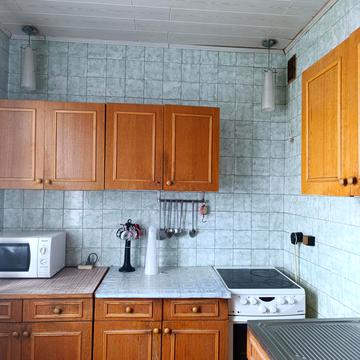 Олександрівський просп. (Косіора), 69б