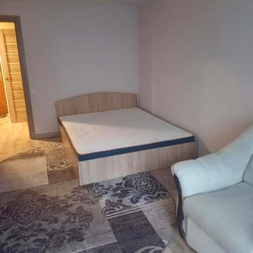 Варненська вул., 7в