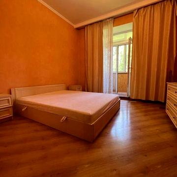 Оренда 2к квартири з АГВ в Центрі