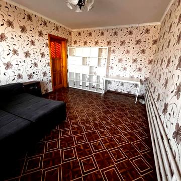 Хуторівка вул., 40